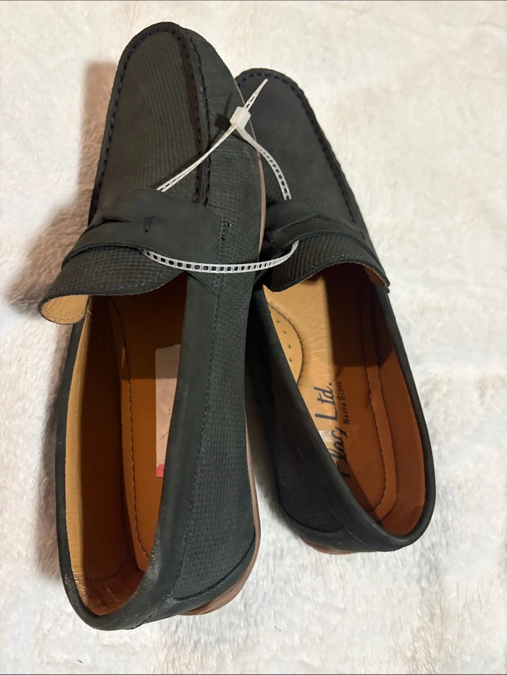 Flow Ltd. Men's Black Slip-On Penny Loafers